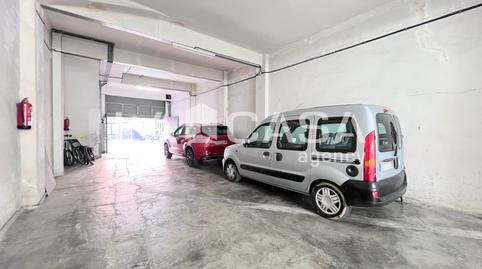 Foto 3 von Erdgeschoss zum Verkauf in La Salut, Badalona