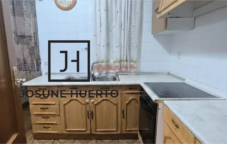 Kitchen of Flat for sale in Zalamea de la Serena  with Air Conditioner, Furnished and Balcony