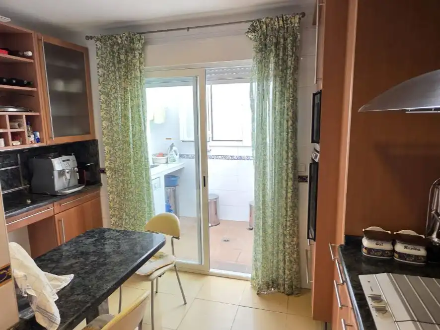 Cuina de Casa o xalet de lloguer en Rïo Real - Los Monteros