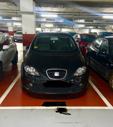 Foto 2 de Garaje en venta en Carrer de Vallespir, Llefià, Barcelona