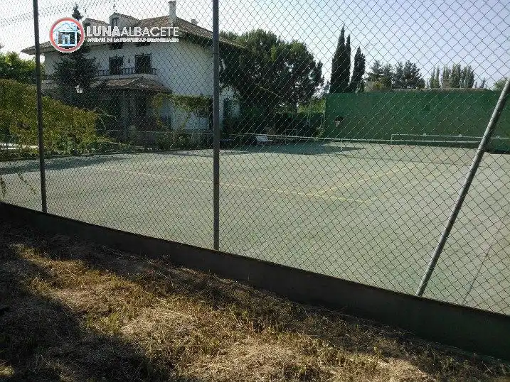 Houses for sale in Pedanías - Extrarradio