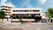 Vista exterior de Dúplex en venda en Badalona amb Aire condicionat i Terrassa