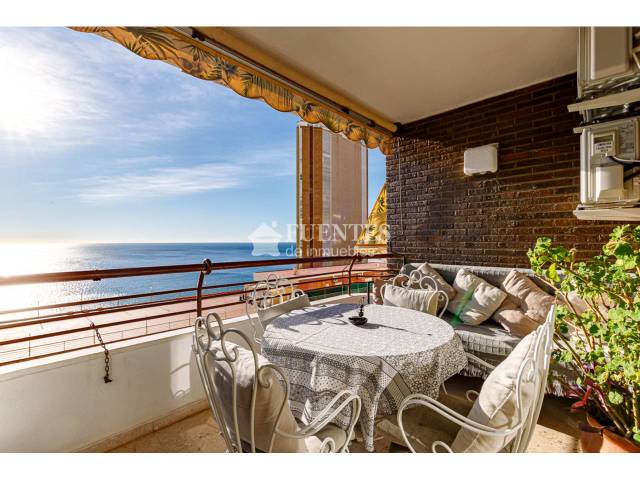 Piso en Venta en Avenida Villajoyosa en Albufereta