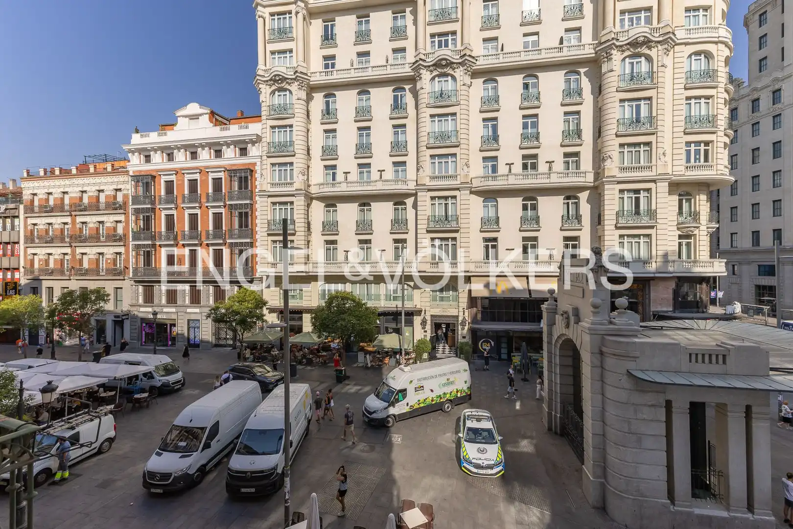 Exterior view of Flat for sale in Madrid  with Air Conditioner, Heating and Parquet flooring