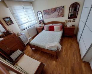 Bedroom of Flat for sale in  Logroño  with Heating, Parquet flooring and Furnished