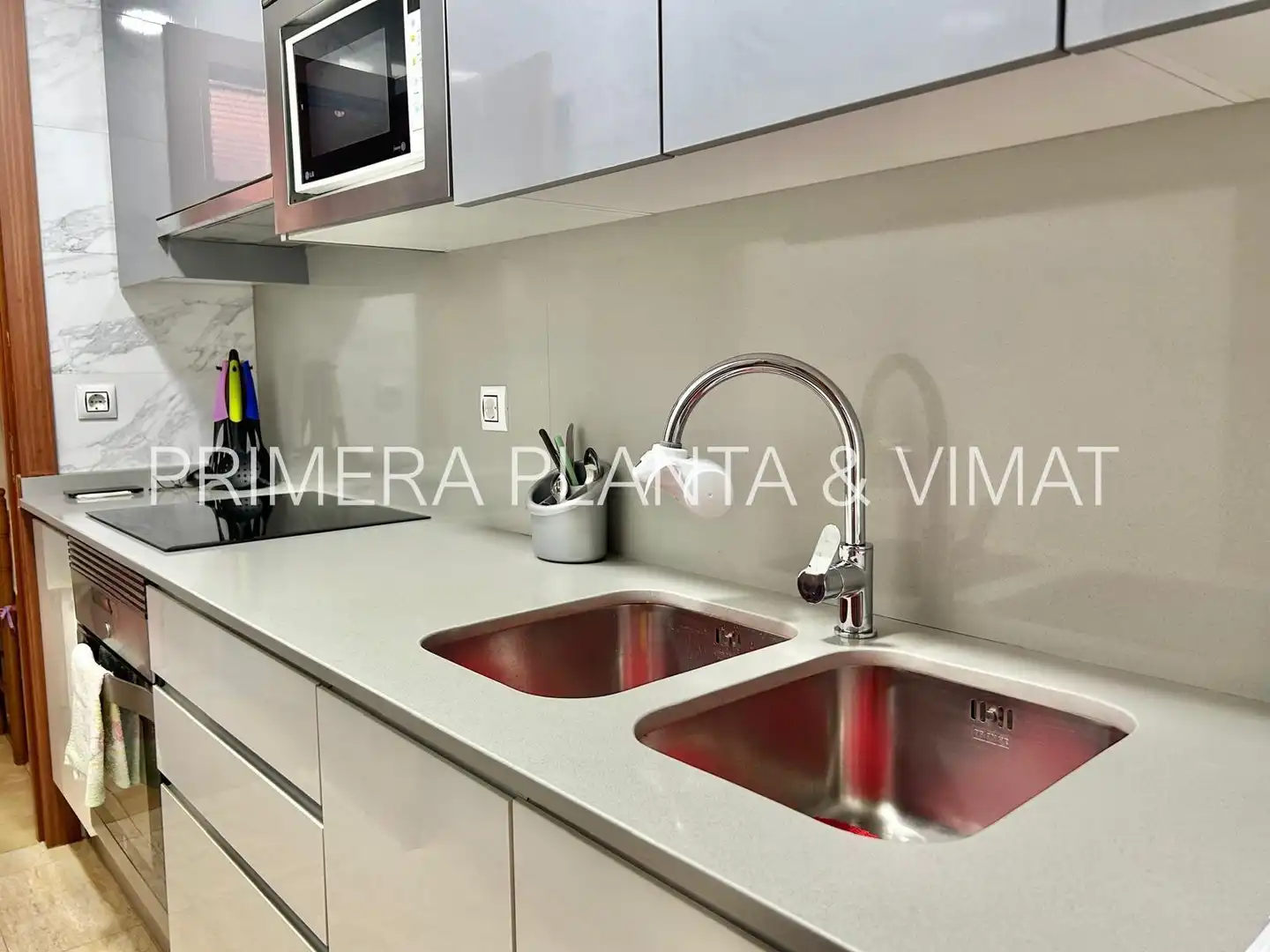 Cuina de Pis en venda en Mataró amb Aire condicionat i Calefacció