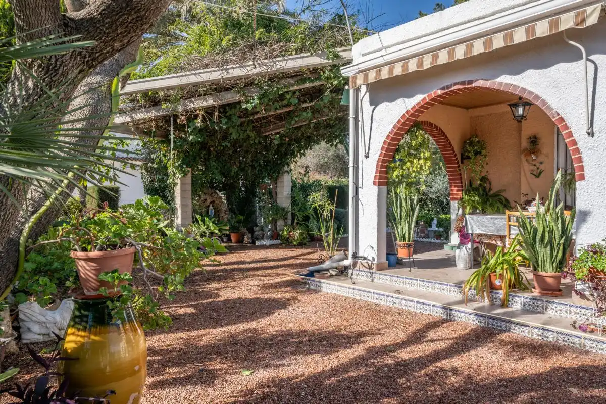 Terrassa de Casa o xalet en venda en Crevillent amb Aire condicionat, Calefacció i Jardí privat