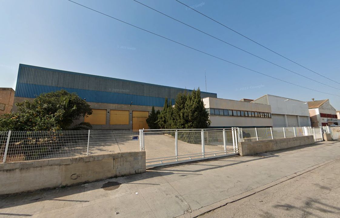 Vista exterior de Nau industrial en venda en Xirivella