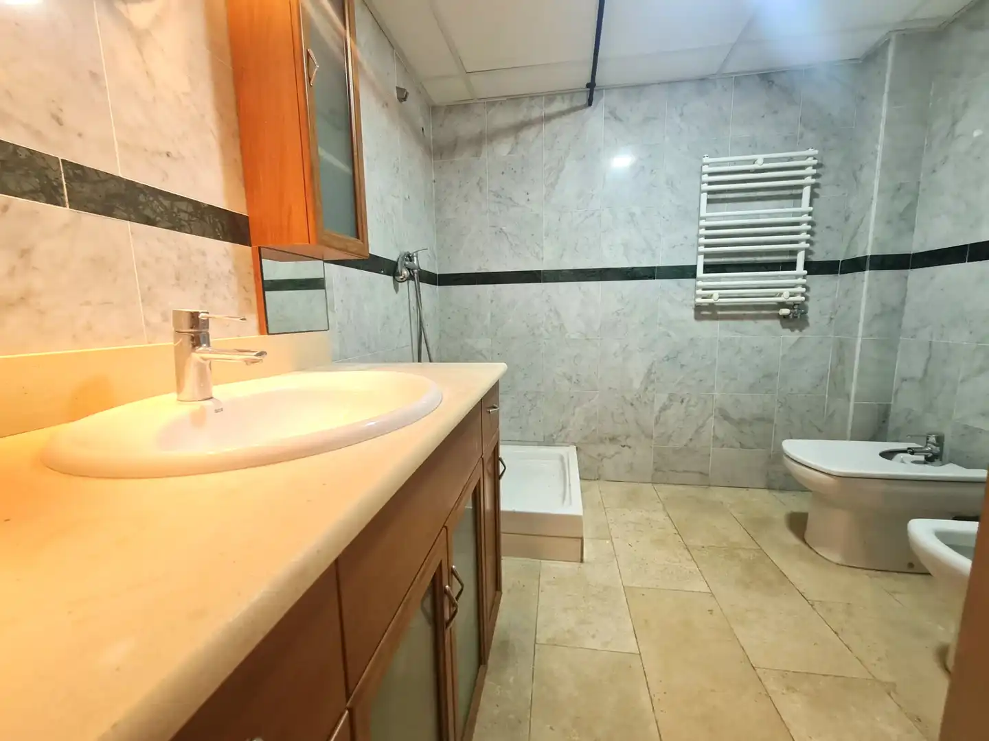 Baño de Dúplex en venta en Tarragona con Aire acondicionado, Calefacción y Horno