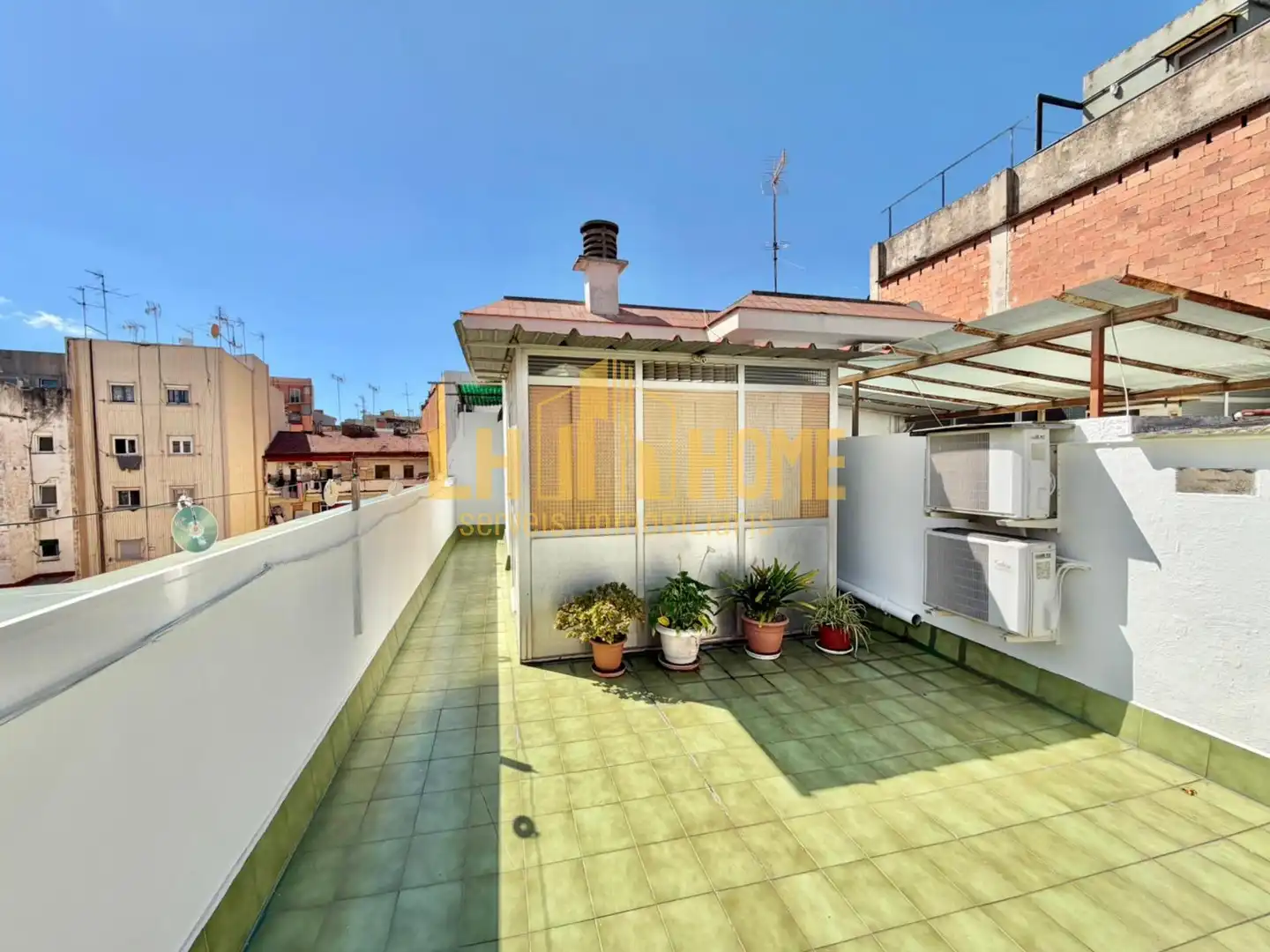 Außenansicht von Dachboden zum Verkauf in L'Hospitalet de Llobregat mit Klimaanlage, Heizung und Parkett