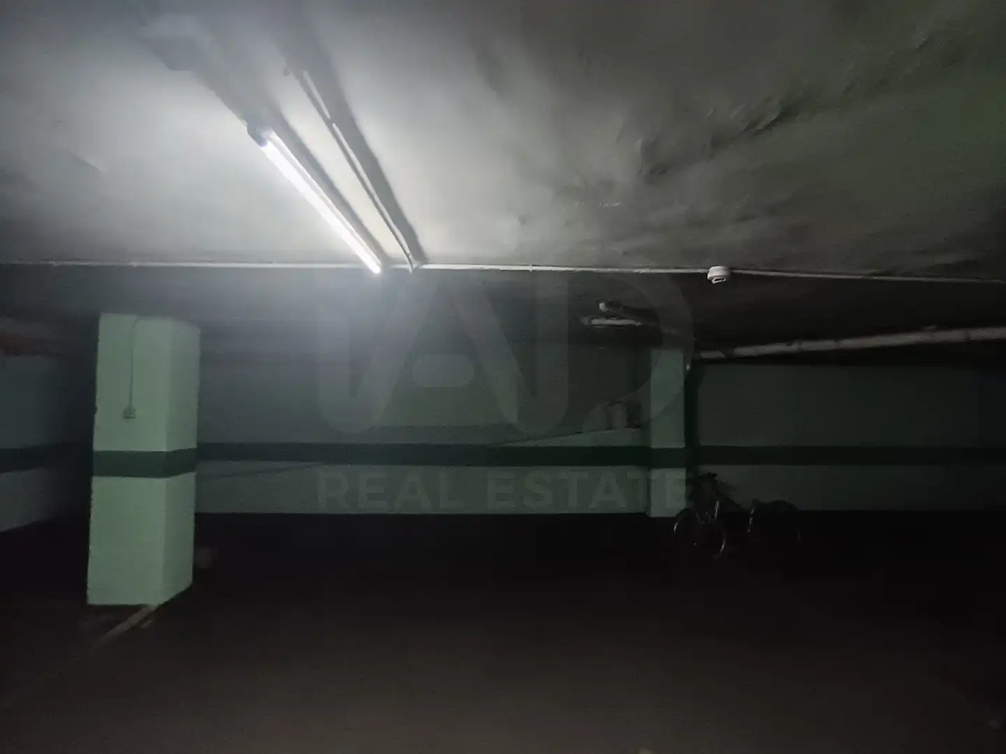 Einzelparkplatz zum Verkauf in Calle de Toledo, imagen 3