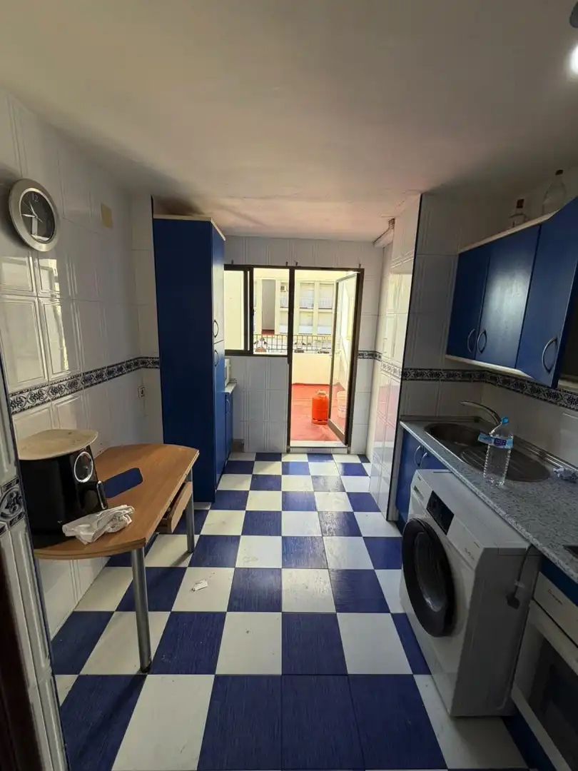 Apartment with terrace for sale in San Luis de Sabinillas, imagen 5