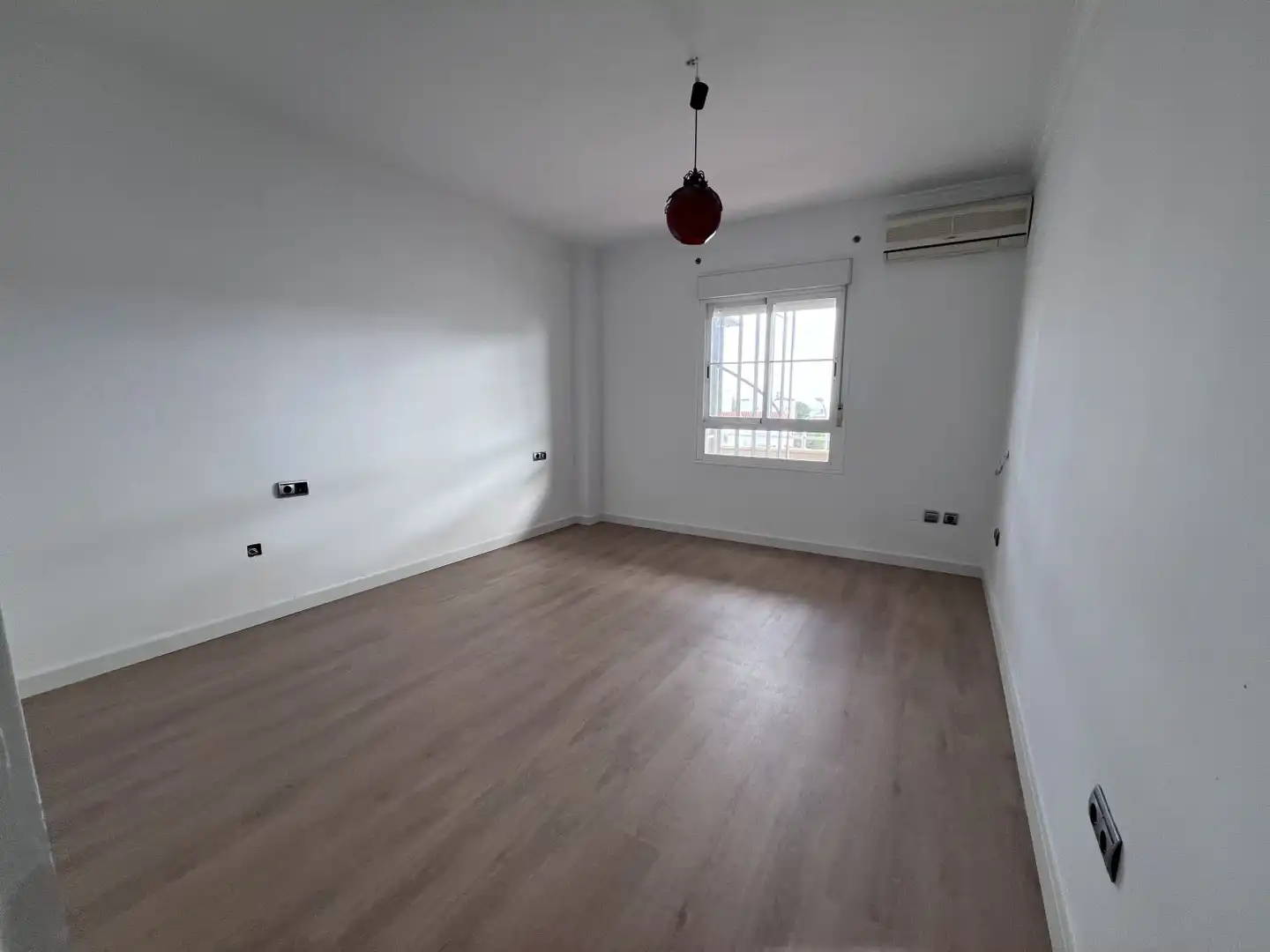 Ático con piscina en venta en El Pinillo, imagen 16