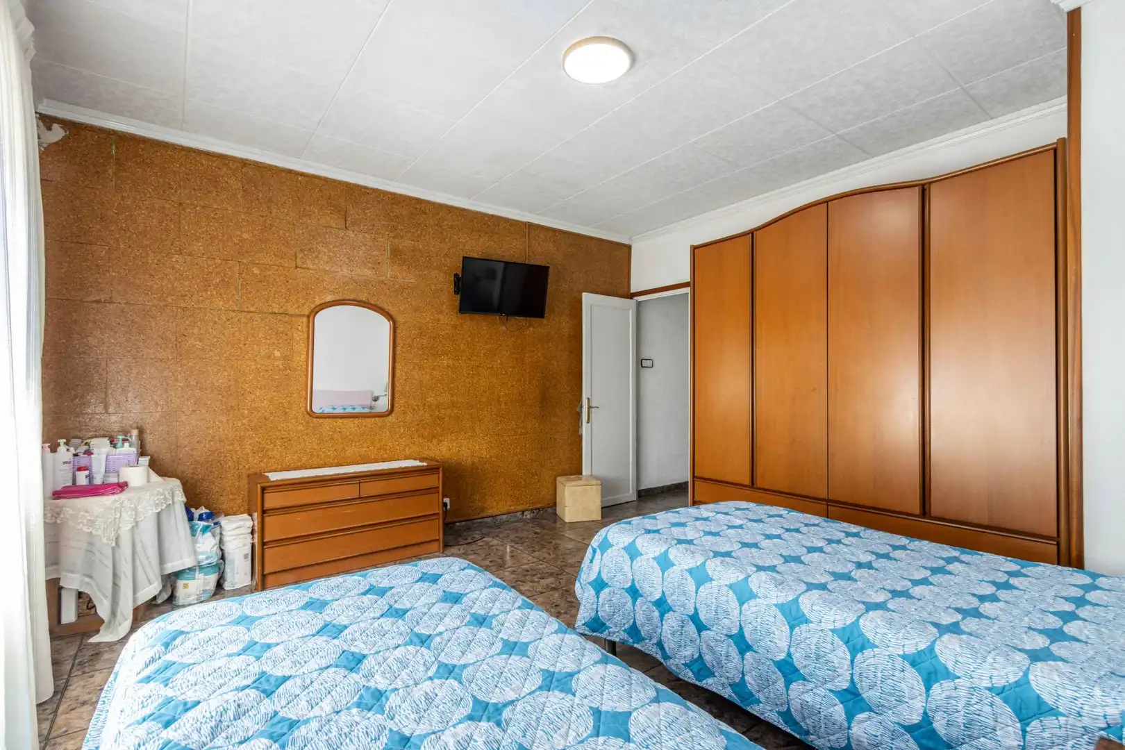 Bedroom of Flat for sale in Sabadell
