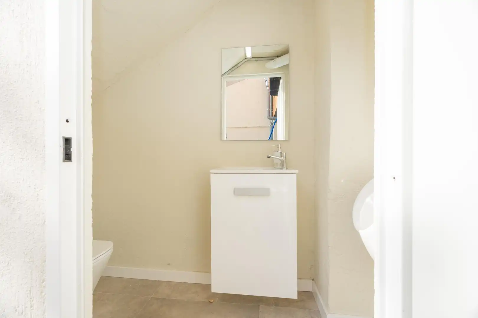 Baño de Planta baja en venta en Manlleu con Calefacción y Jardín privado