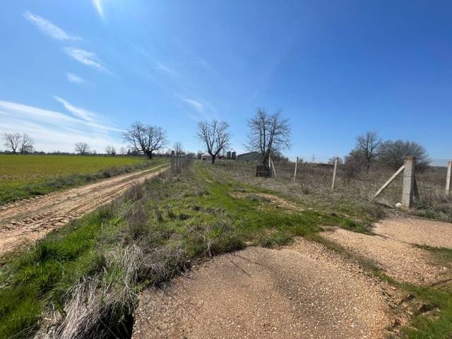 Nave industrial en Venta en Polígono 501 Parcela 931 en Mayalde