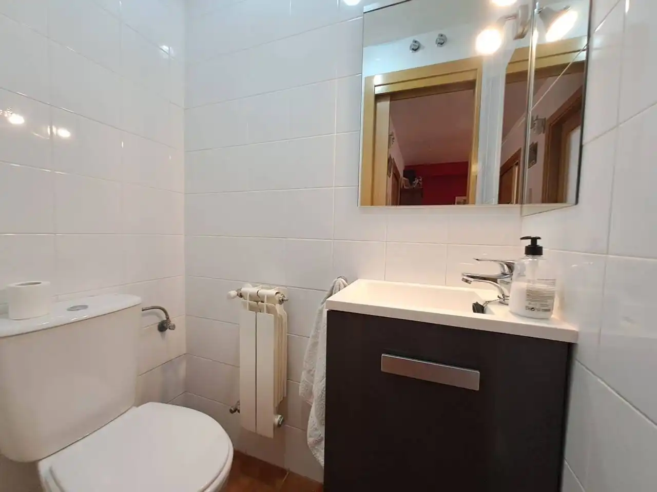 Baño de Casa o chalet en venta en Valdorros con Calefacción, Jardín privado y Parquet