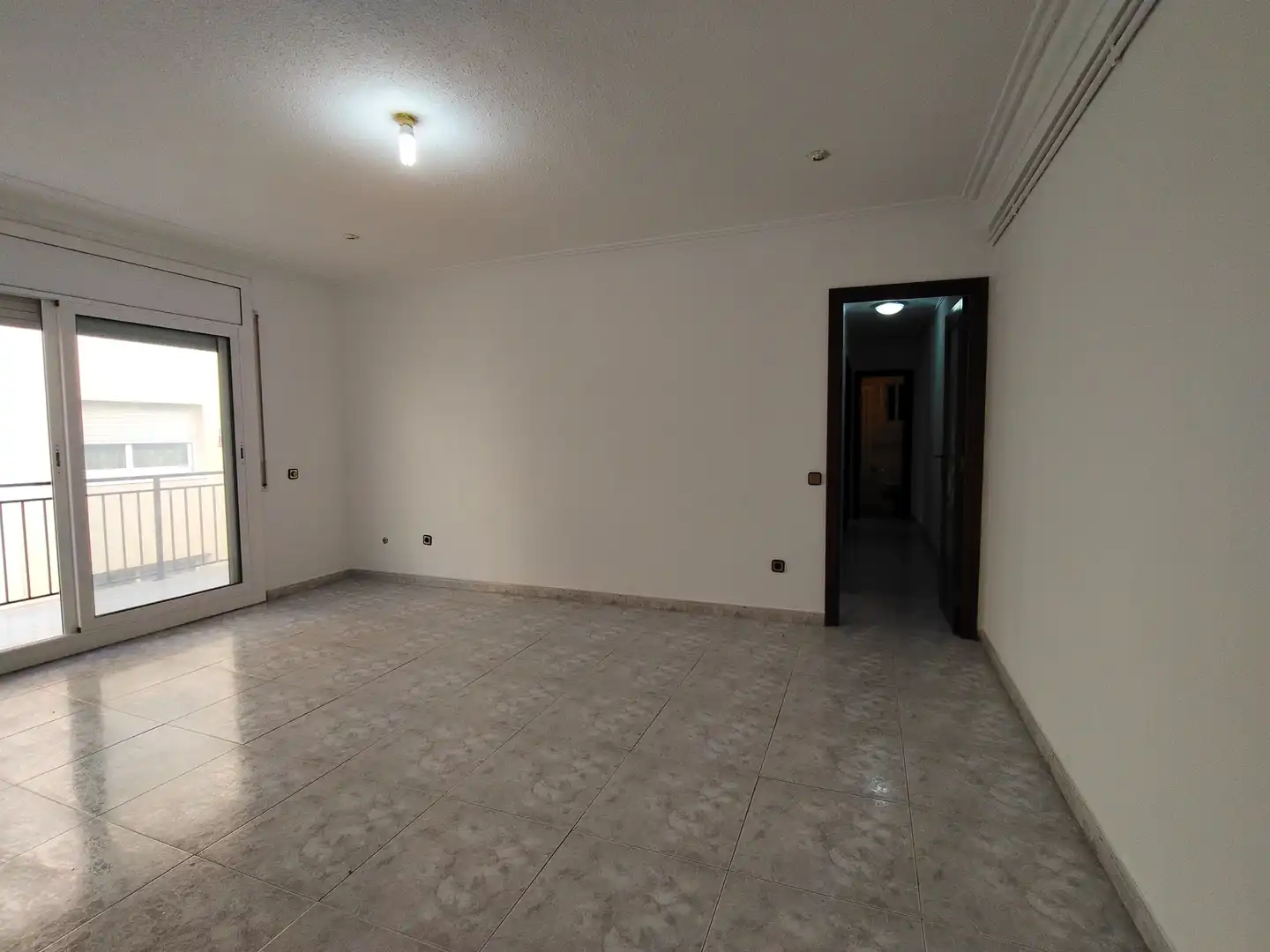Piso en venta en Palau-solità i Plegamans con Calefacción y Balcón