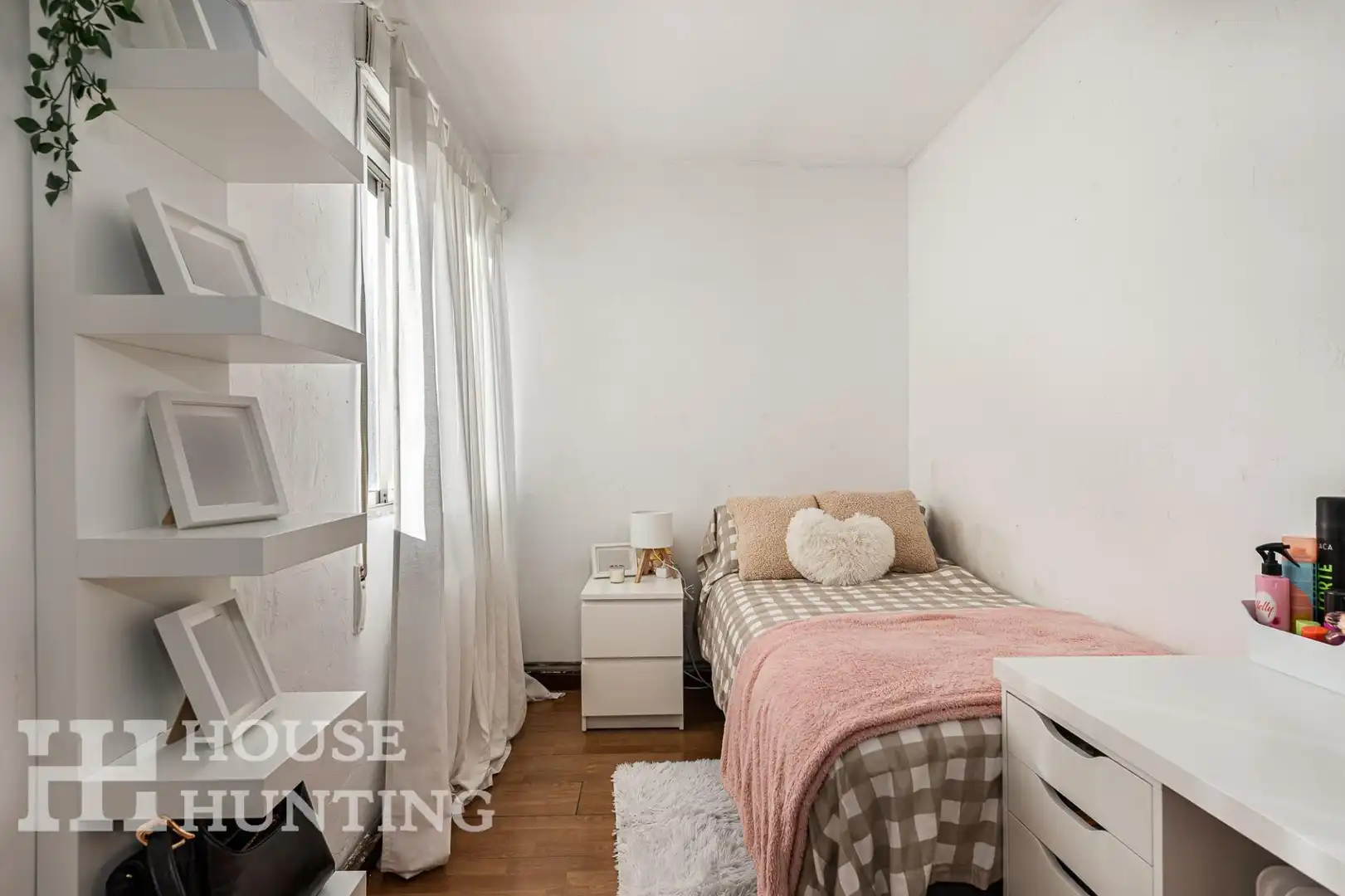 Habitación de Piso en venta en Madrid con Calefacción
