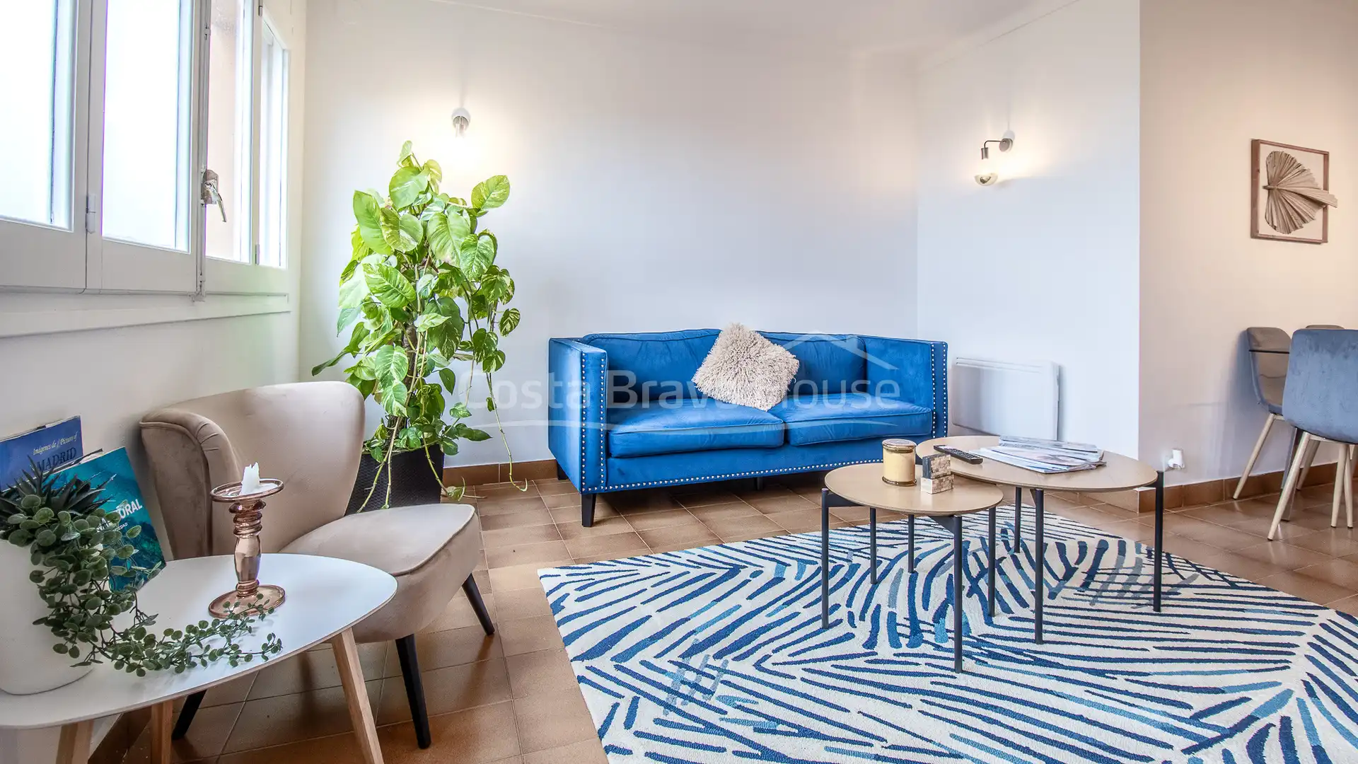 Wohnzimmer von Wohnungen zum Verkauf in Begur mit Heizung, Möbliert und Ofen