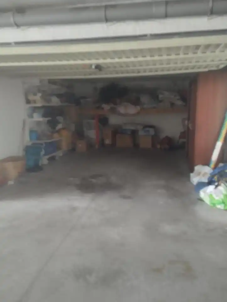 Garage for sale in Sierrapando