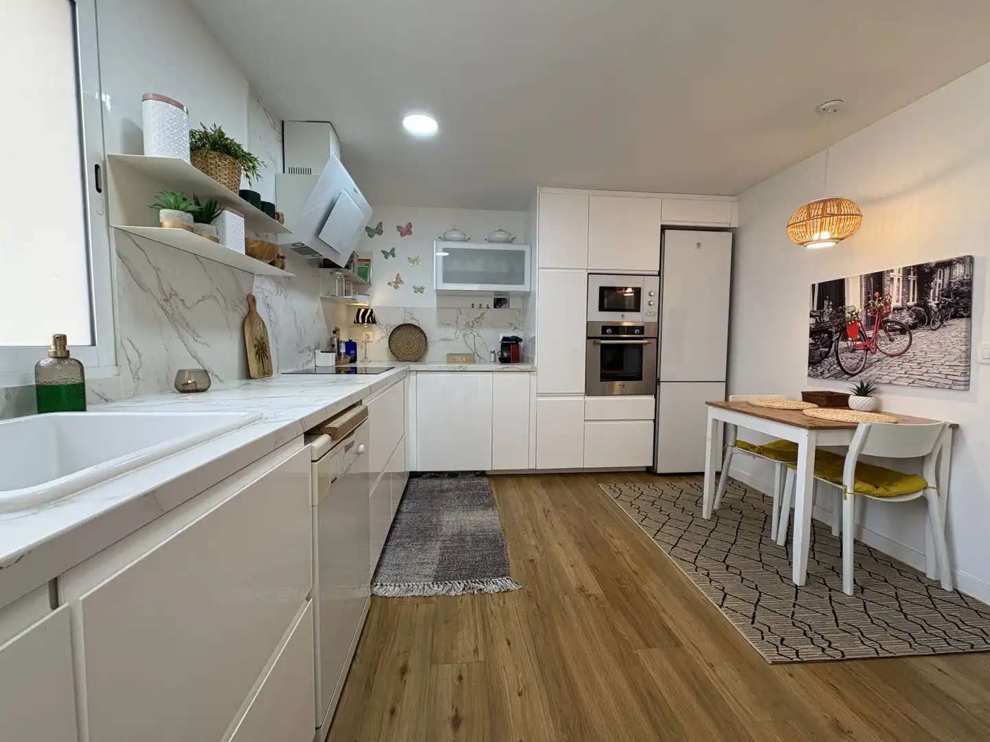 Cocina de Piso en venta en Xirivella con Calefacción, Trastero y Balcón