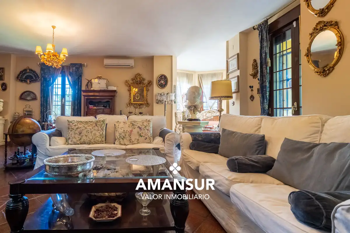 Chalet con piscina en venta en Avenida del Almendro, imagen 20