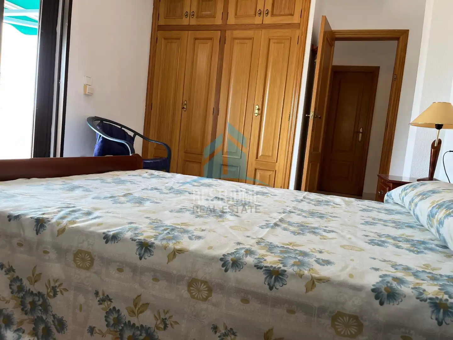 Dormitori de Casa adosada en venda en Sueca amb Jardí privat, Terrassa i Traster