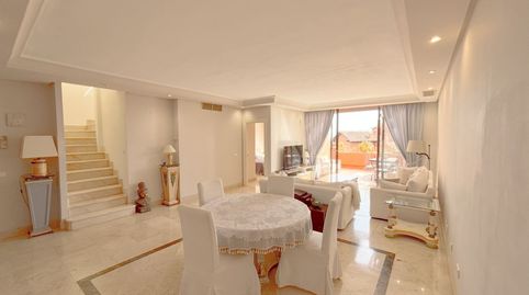 Foto 3 von Dachboden zur Miete in Urbanización la Alzambra #planta 3, La Dama de Noche - La Alzambra, Marbella