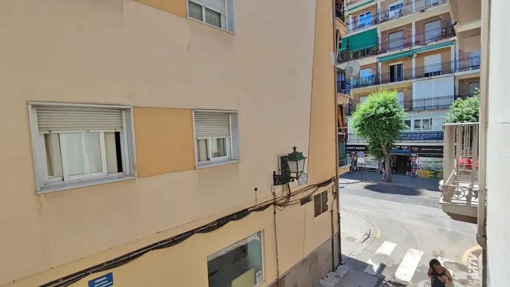 Exterior view of Flat for rent in Granada  with Air Conditioner, Heating and Furnished