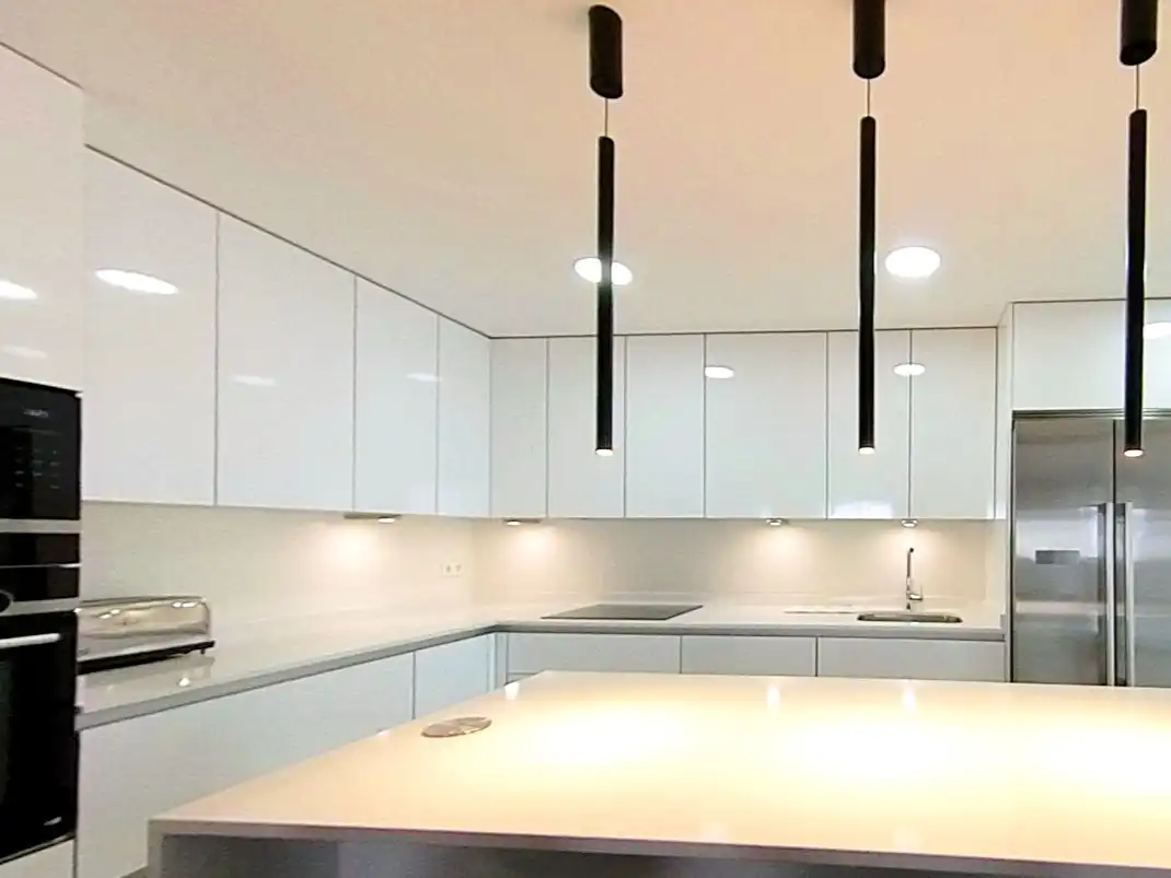 Cocina de Piso en venta en Boadilla del Monte con Aire acondicionado y Terraza