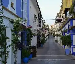 Vista exterior de Pis en venda en Estepona