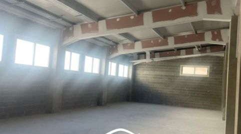 Foto 2 von Fabrikhallen zur Miete in Avinguda del Bon Pastor, La Verneda, Sant Adrià de Besòs