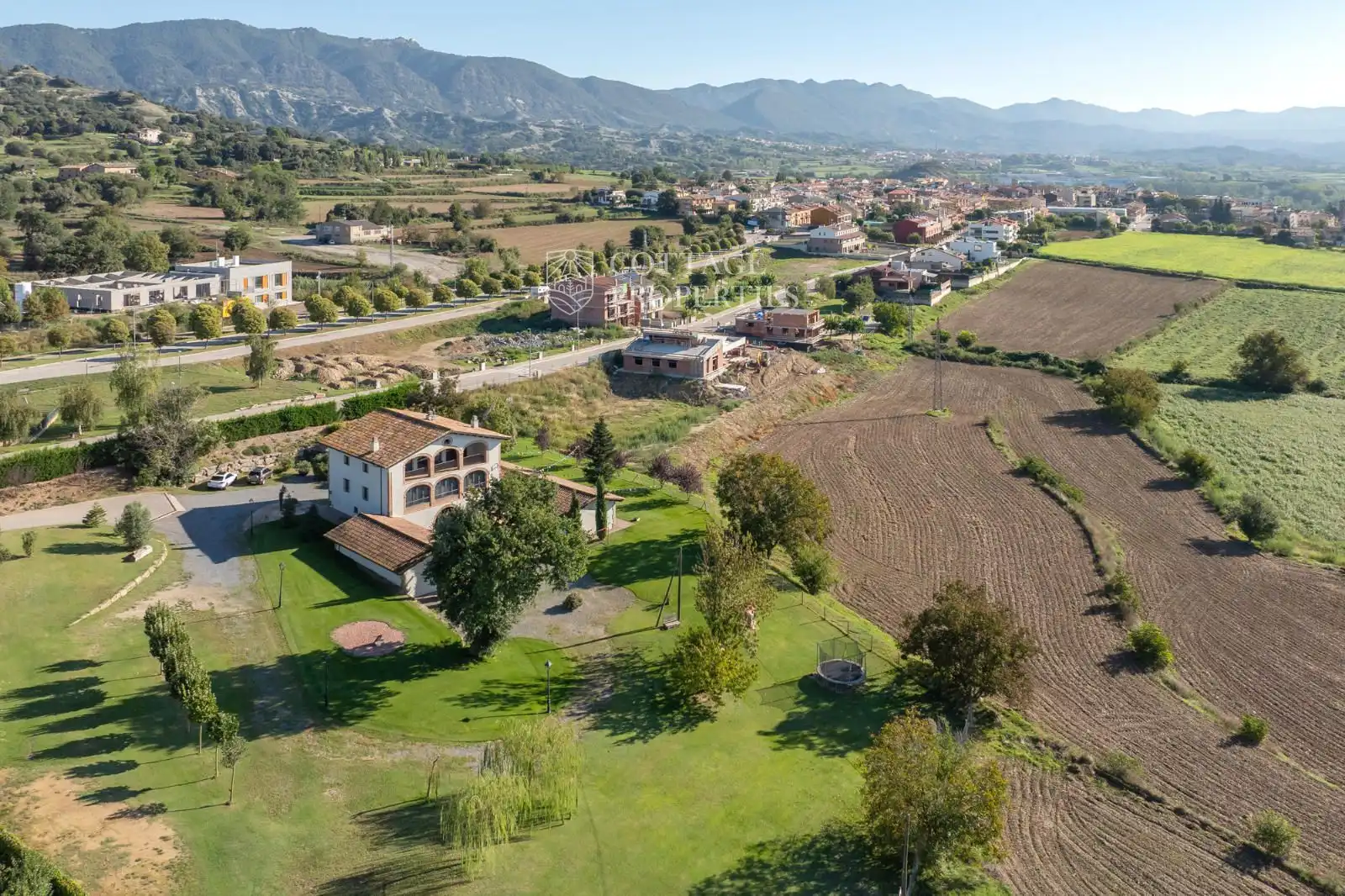 Finca rústica en venta en Torelló con Terraza y Amueblado