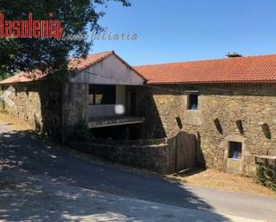 Vista exterior de Casa o xalet en venda en Mazaricos amb Terrassa