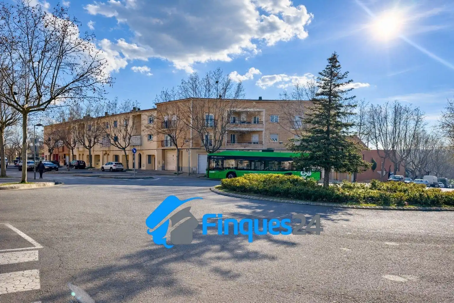 Exterior view of Flat for sale in Manresa  with Private garden and Parquet flooring