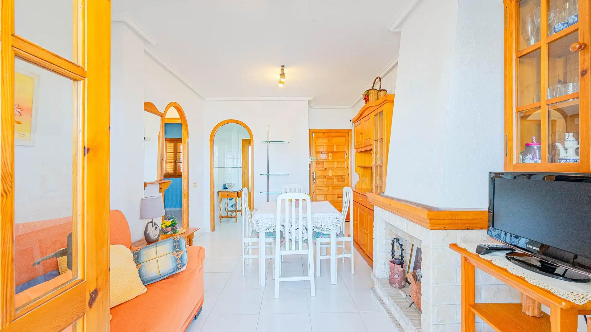 Wohnungen zum Verkauf in Torrevieja mit Terrasse und Gemeinschaftspool