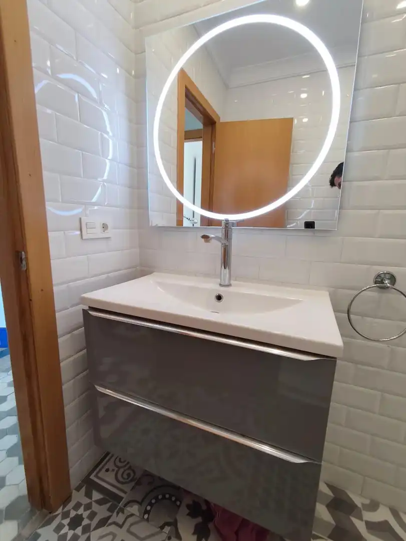 Badezimmer von Wohnung zur Miete in Valencia mit Klimaanlage, Möbliert und Balkon