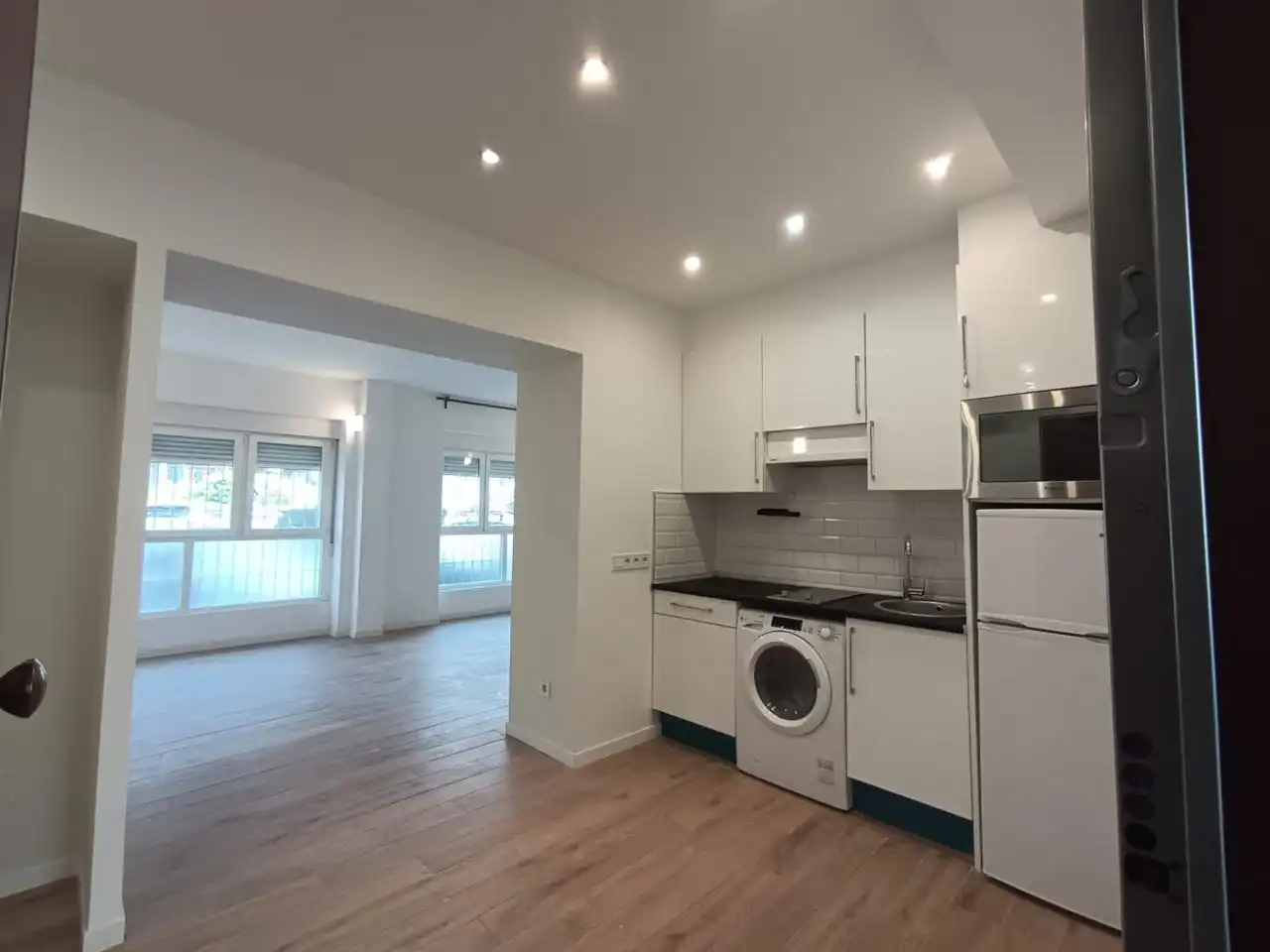 Kitchen of Study for sale in Madrid  with Air Conditioner and Heating