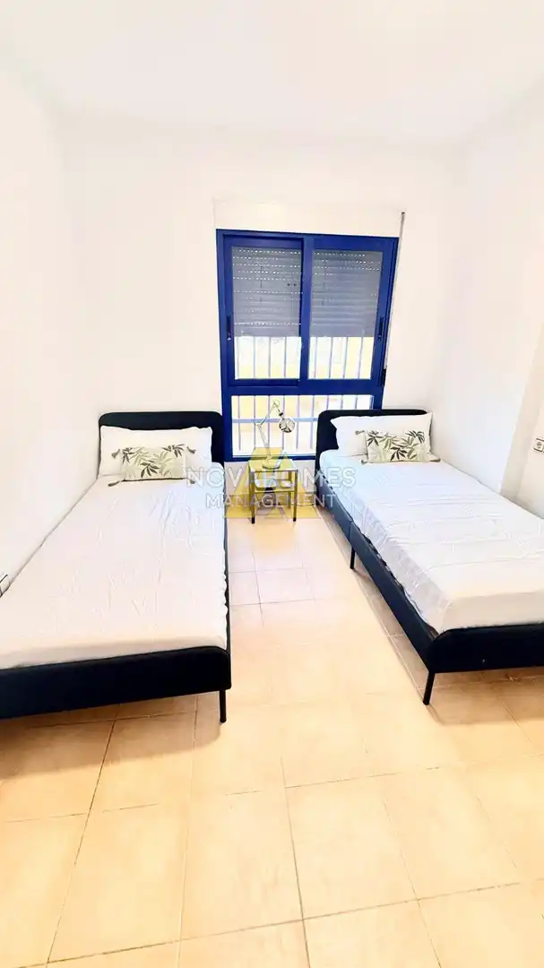 Dormitori de Apartament en venda en Cartagena amb Aire condicionat, Terrassa i Piscina