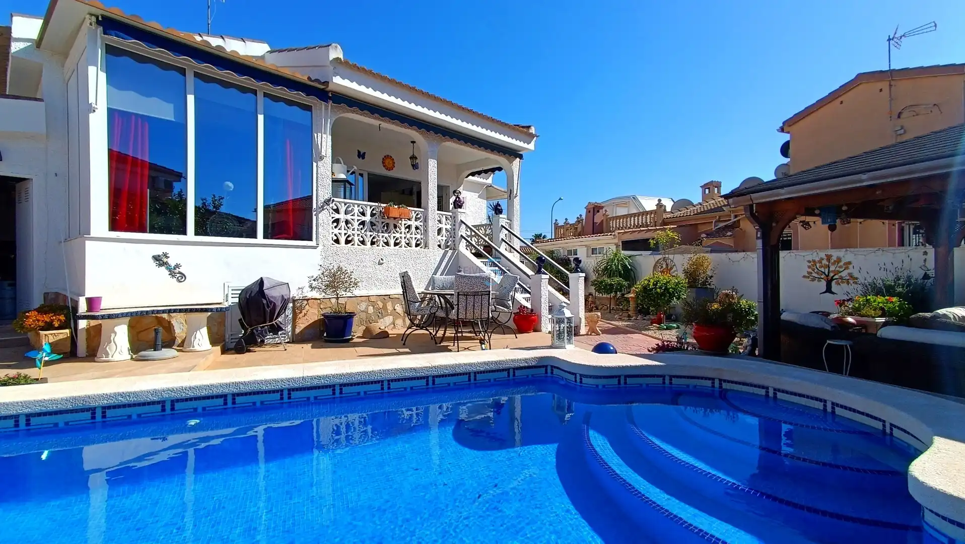 Vista exterior de Casa o chalet en venta en Rojales con Aire acondicionado, Calefacción y Terraza