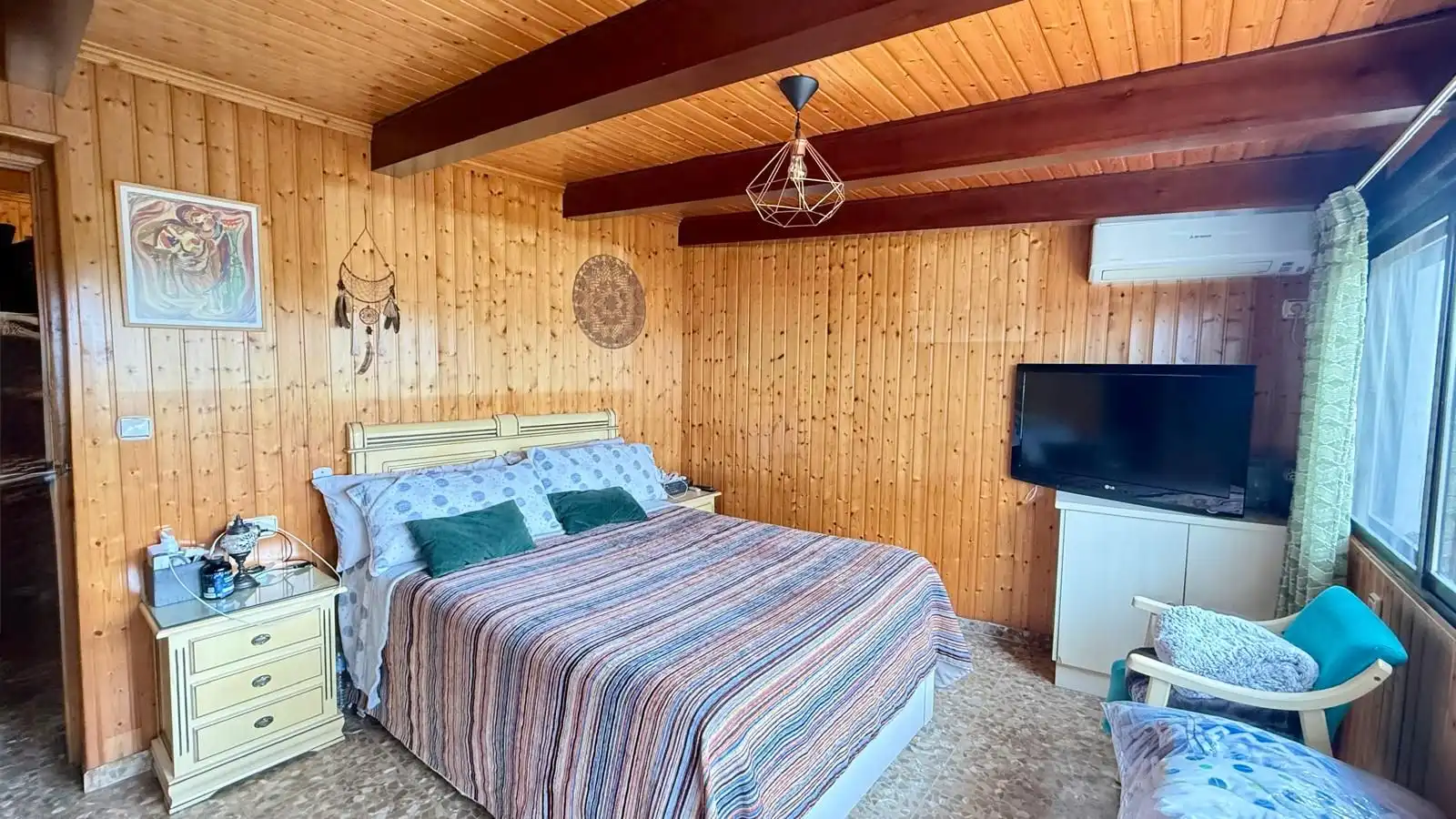 Schlafzimmer von Country house zum Verkauf in Vélez-Málaga mit Klimaanlage, Privatgarten und Terrasse