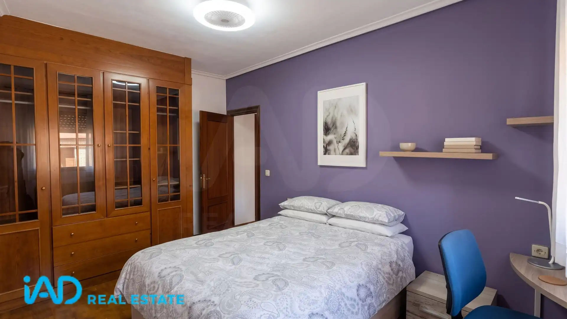Bedroom of Flat for sale in Leza  with Heating