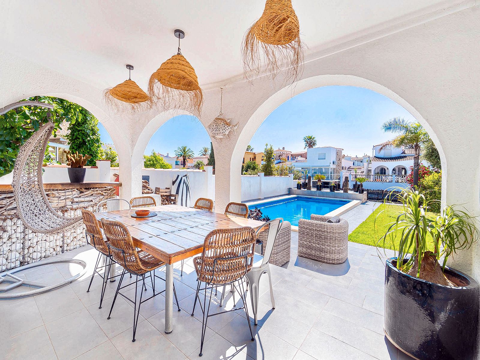 Terrassa de Casa o xalet en venda en Empuriabrava amb Aire condicionat, Calefacció i Jardí privat