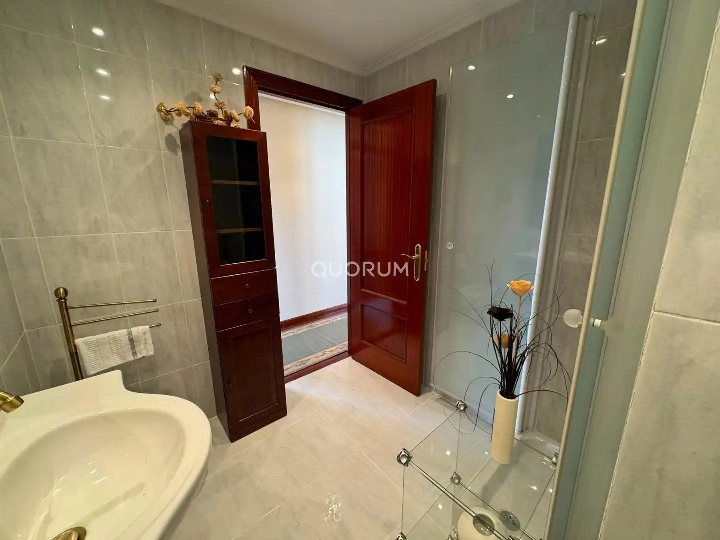 Baño de Ático en venta en Barakaldo  con Calefacción, Terraza y Trastero