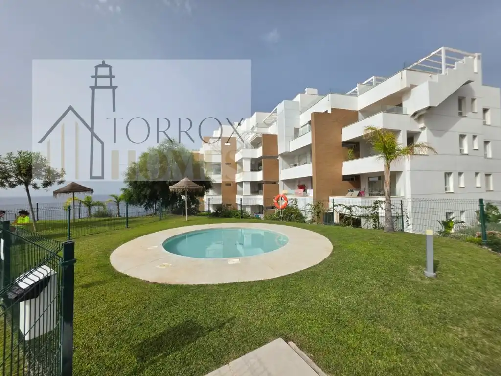 Vista exterior de Apartament en venda en Torrox