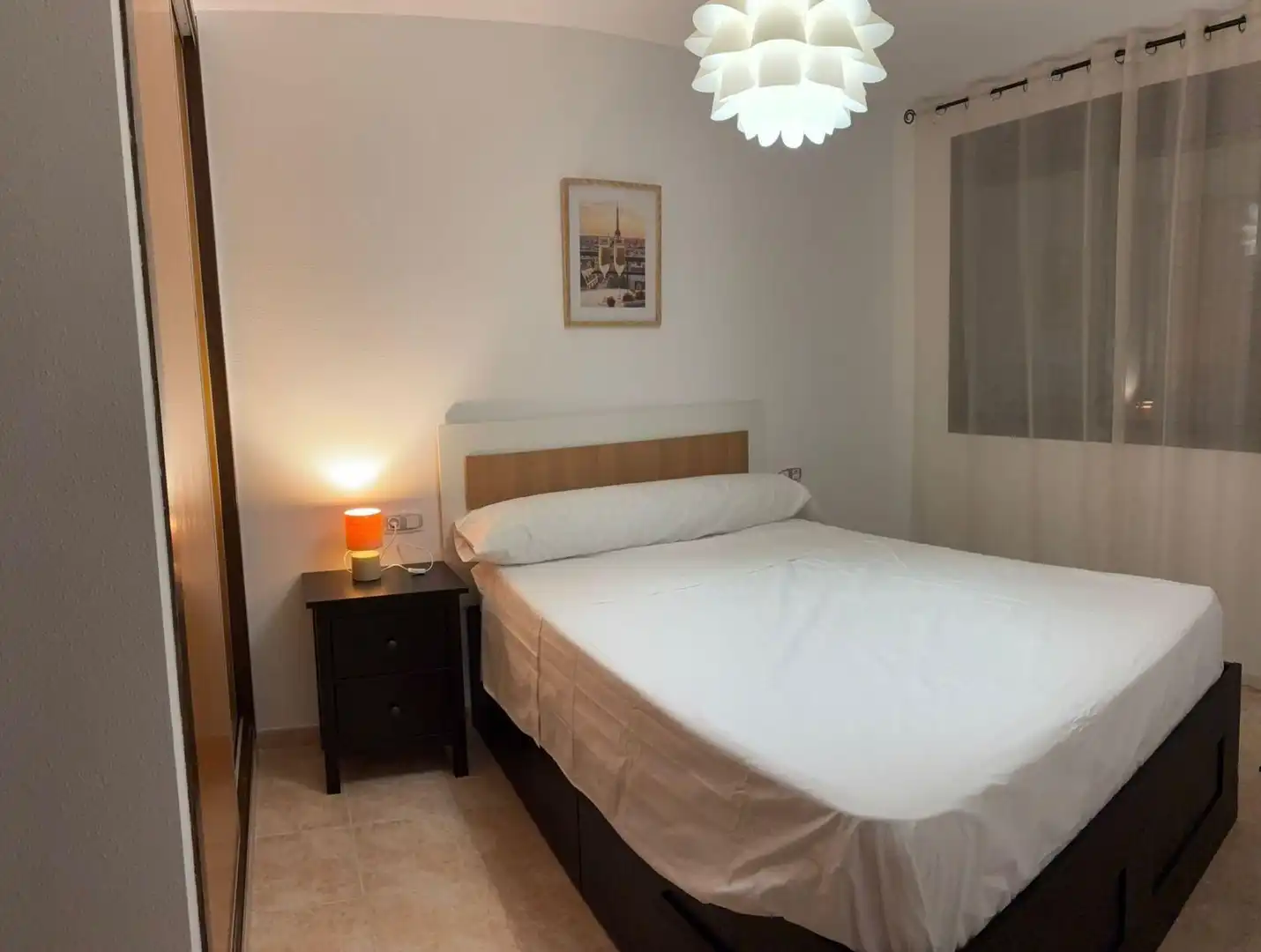 Habitación de Apartamento en venta en Águilas con Amueblado y Piscina comunitaria