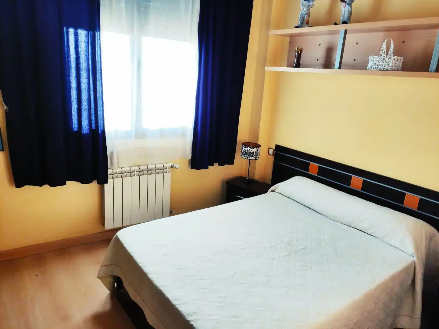 Dormitori de Apartament en venda en Magán amb Aire condicionat i Balcó