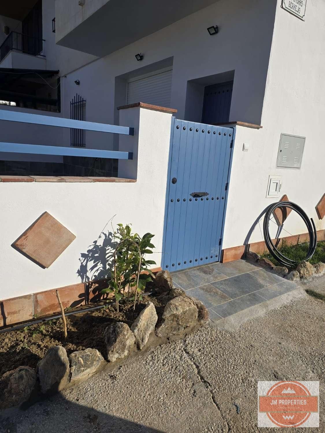 Garden of Planta baja to rent in Álora