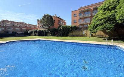 Swimming pool of Flat for sale in Sant Sadurní d'Anoia  with Air Conditioner, Heating and Parquet flooring